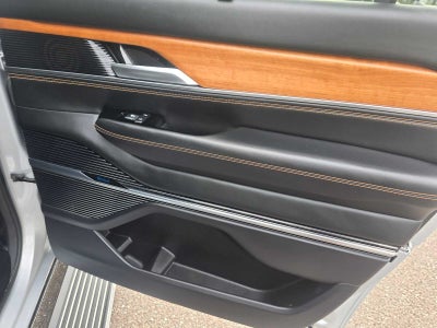 2024 Jeep Grand Wagoneer L Series III