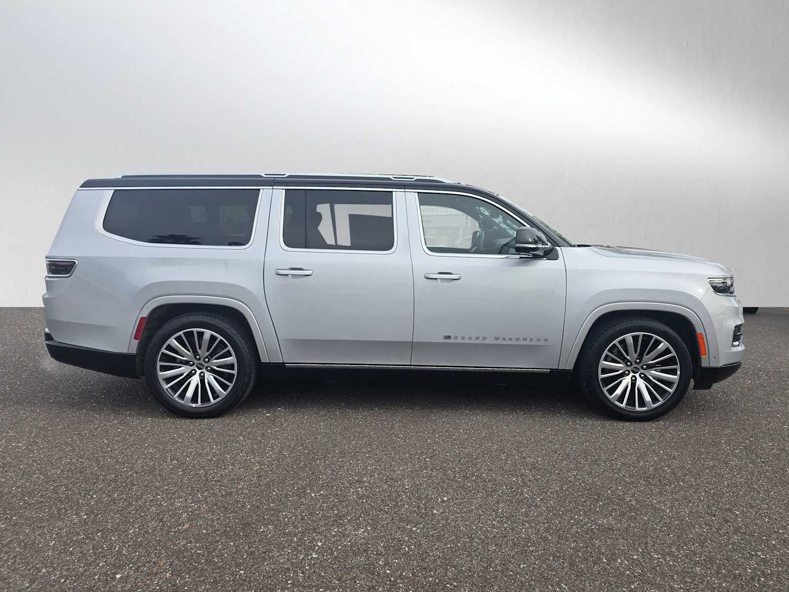 2024 Jeep Grand Wagoneer L Series III