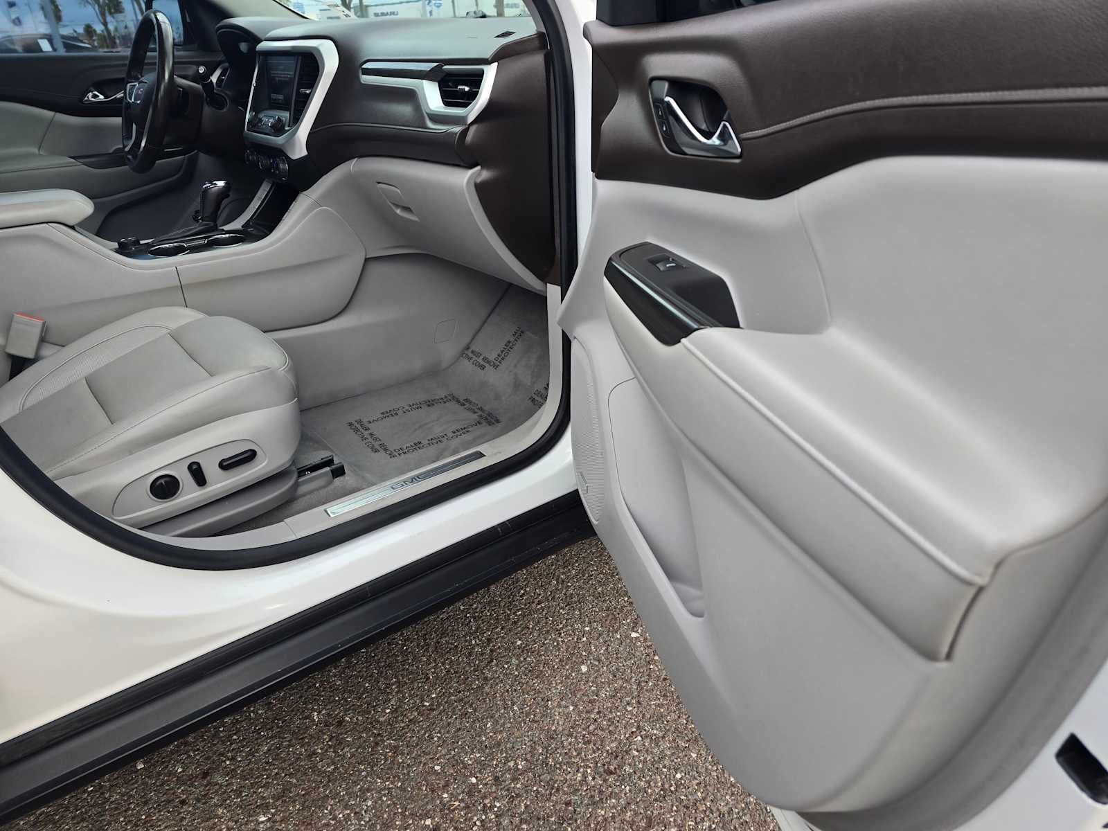 2019 GMC Acadia SLT