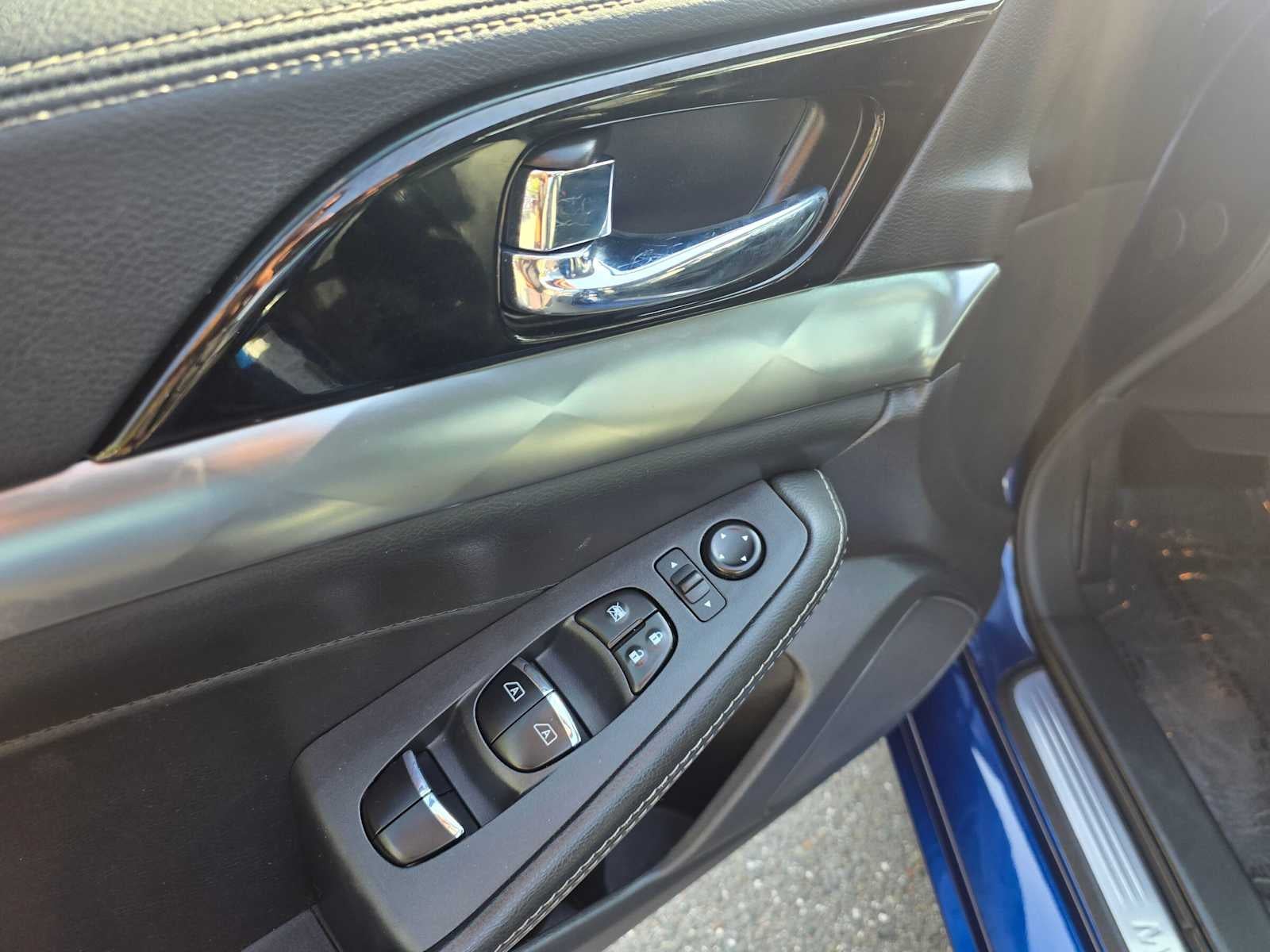 2023 Nissan Maxima SV