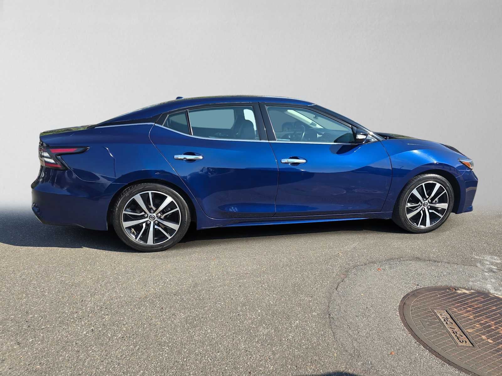 2023 Nissan Maxima SV