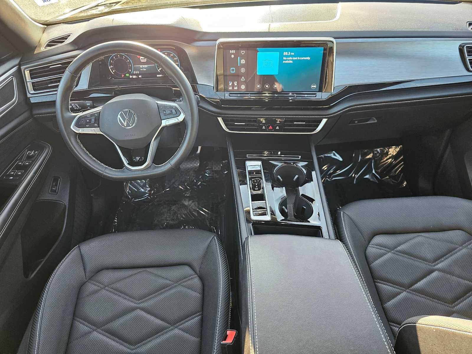 2025 Volkswagen Atlas Cross Sport 2.0T SE w/Technology