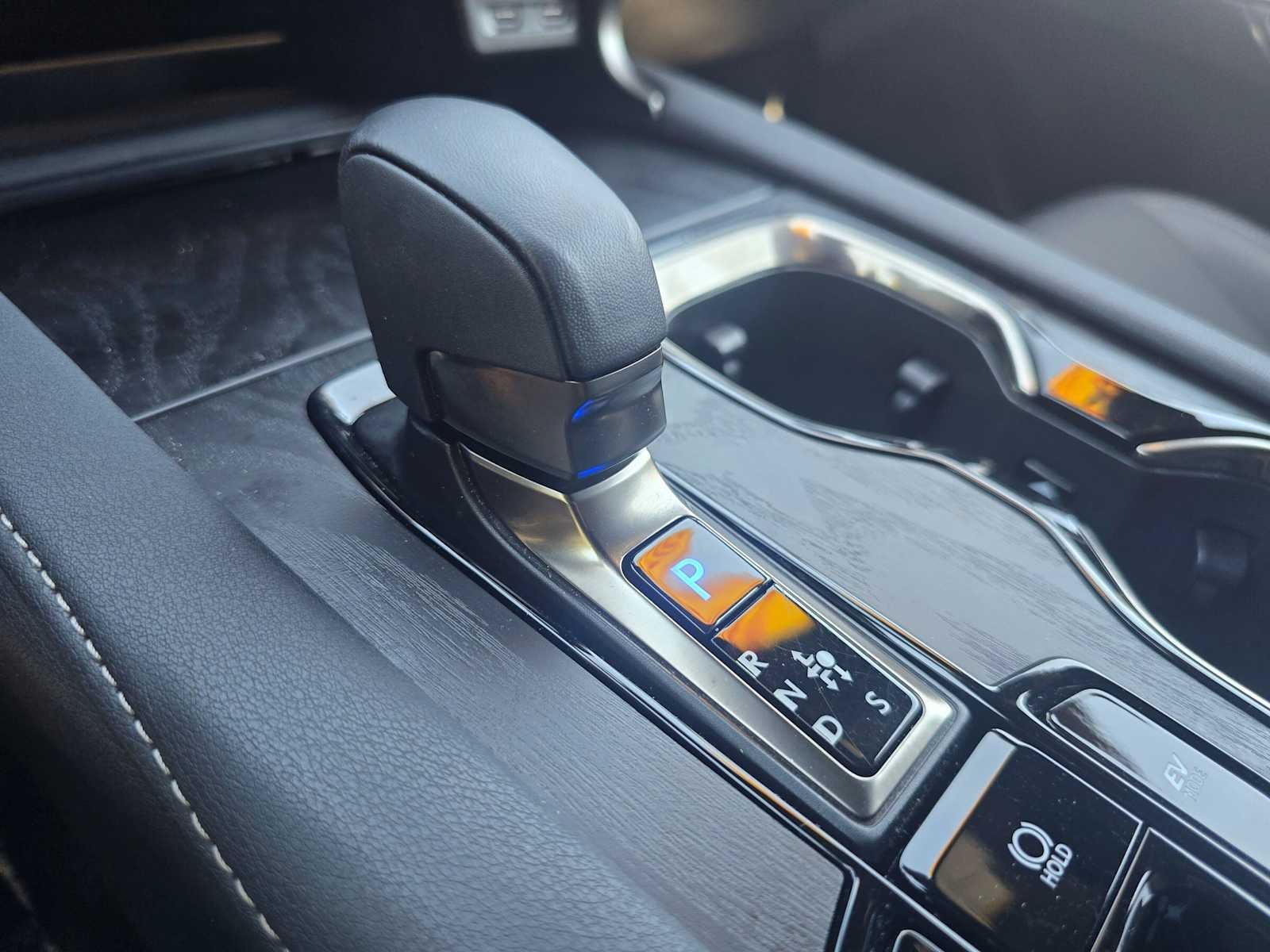 2025 Lexus RX 350h Premium