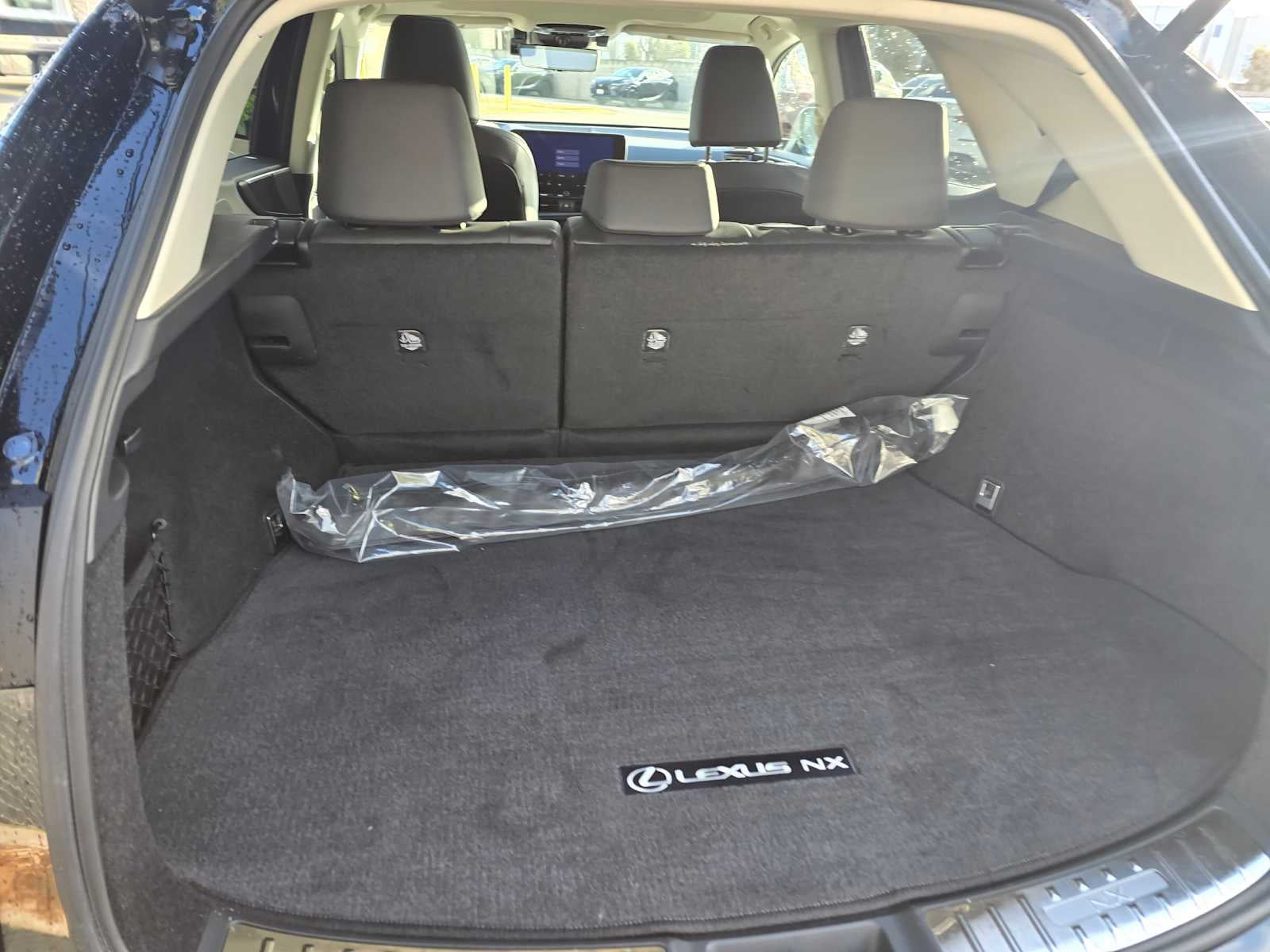 2025 Lexus NX 350h PREMIUM