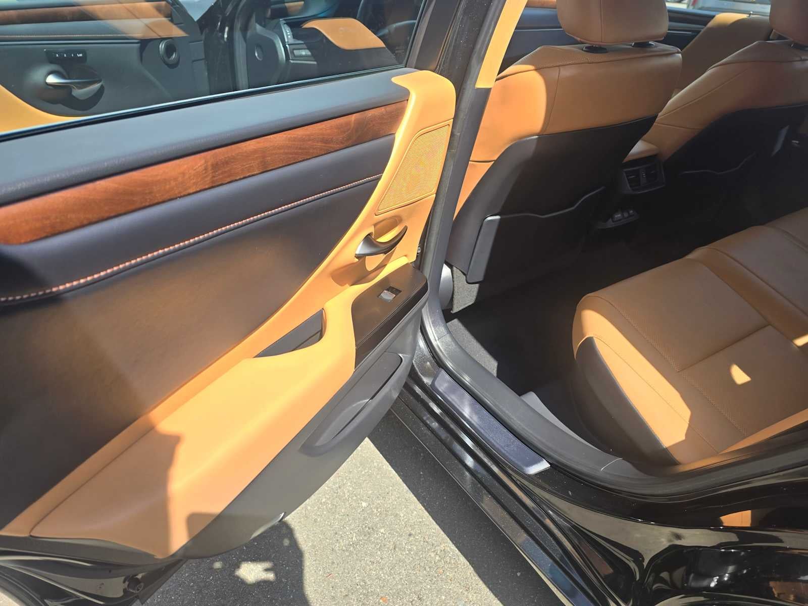2024 Lexus ES 300h ES 300h