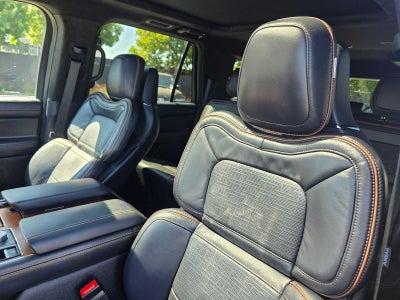 2024 Lincoln Navigator L Black Label