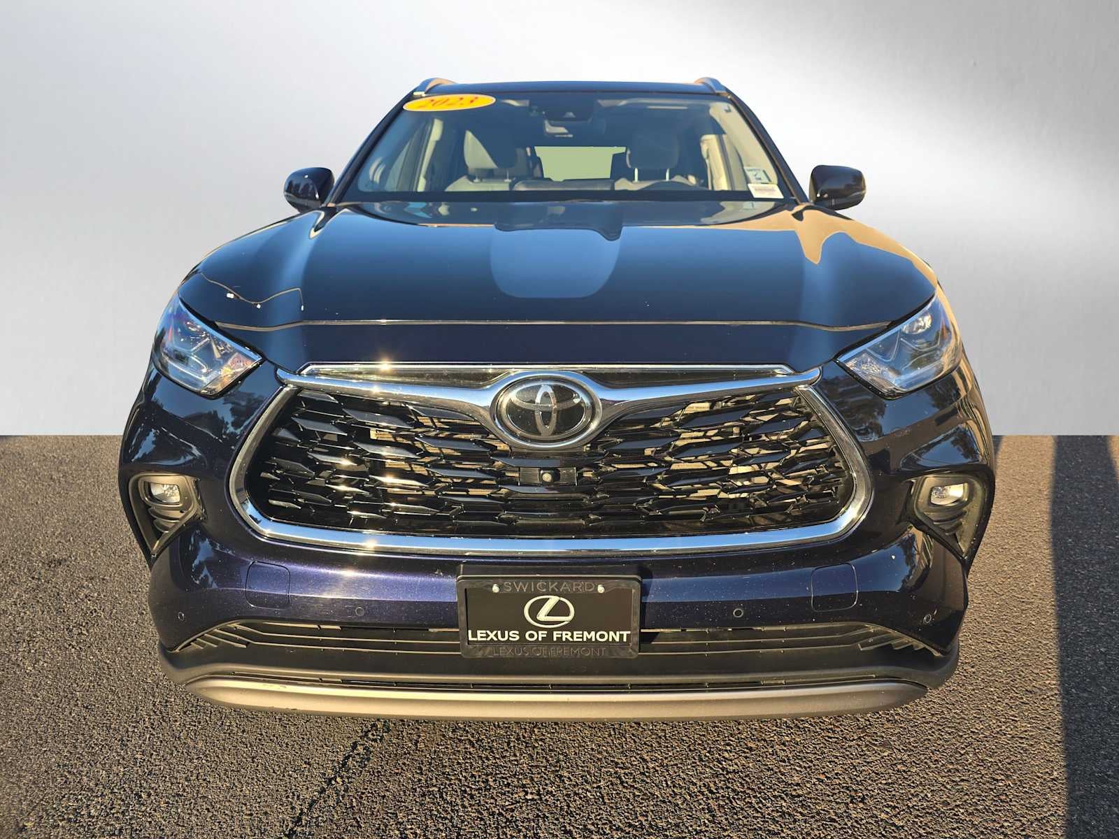 2023 Toyota Highlander Platinum