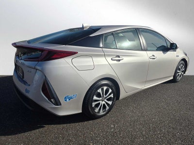 2021 Toyota Prius Prime XLE