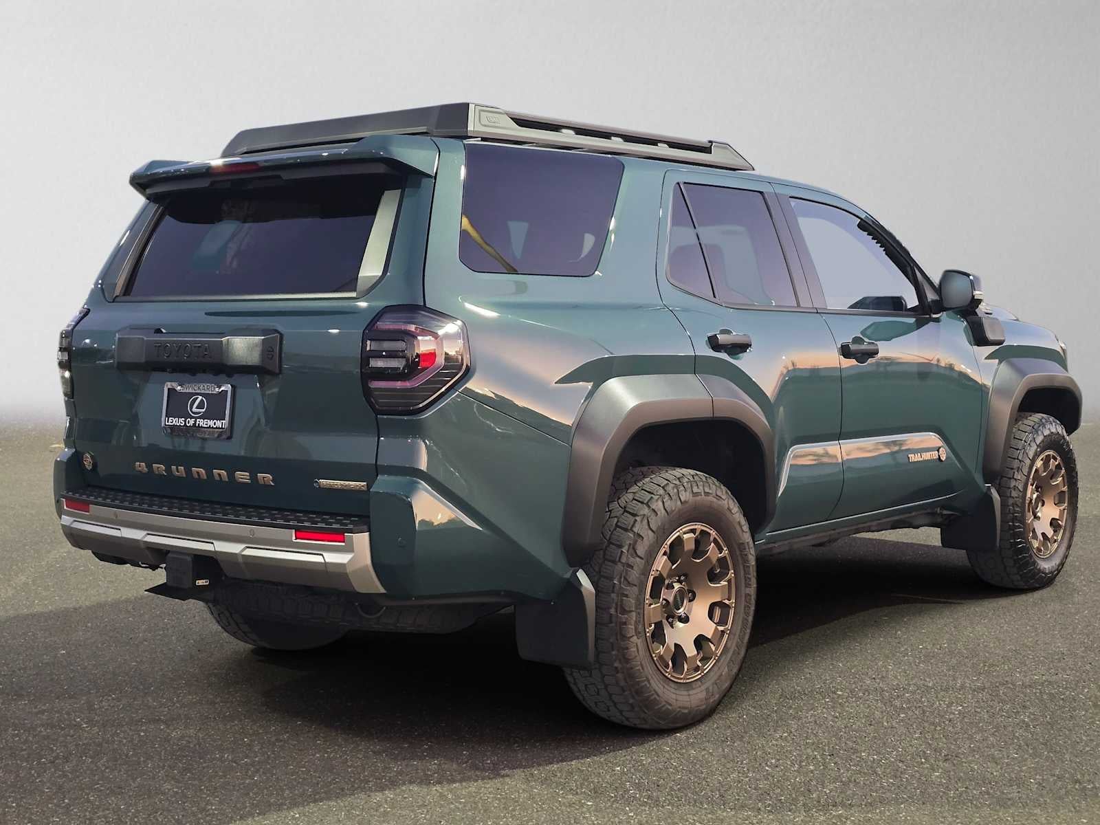 2026 Toyota 4Runner Hybrid Trailhunter