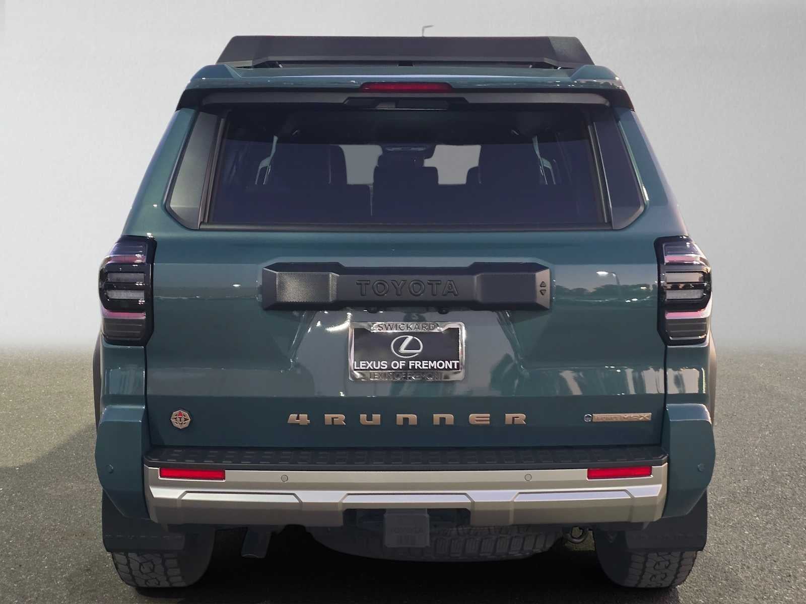 2026 Toyota 4Runner Hybrid Trailhunter