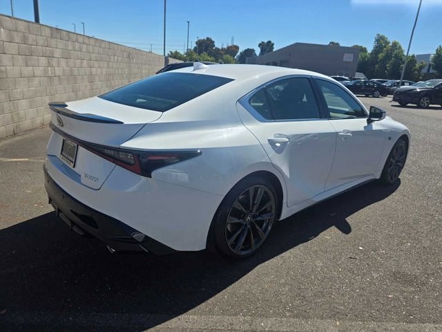 2025 Lexus IS 300 F SPORT DESIGN