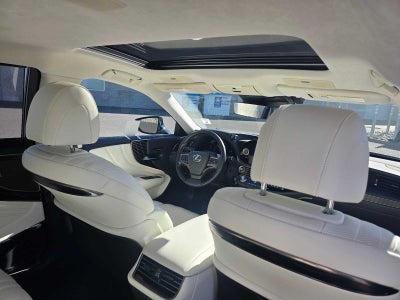 2023 Lexus LS 500h AWD