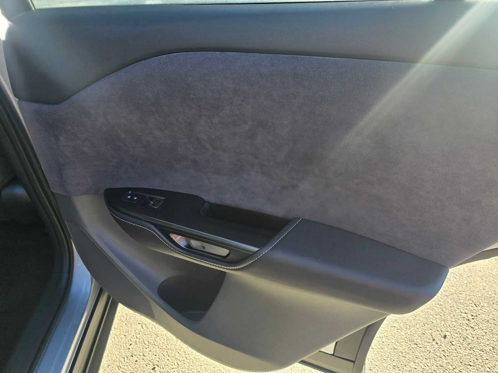 2023 Lexus RZ 450e AWD LUXURY