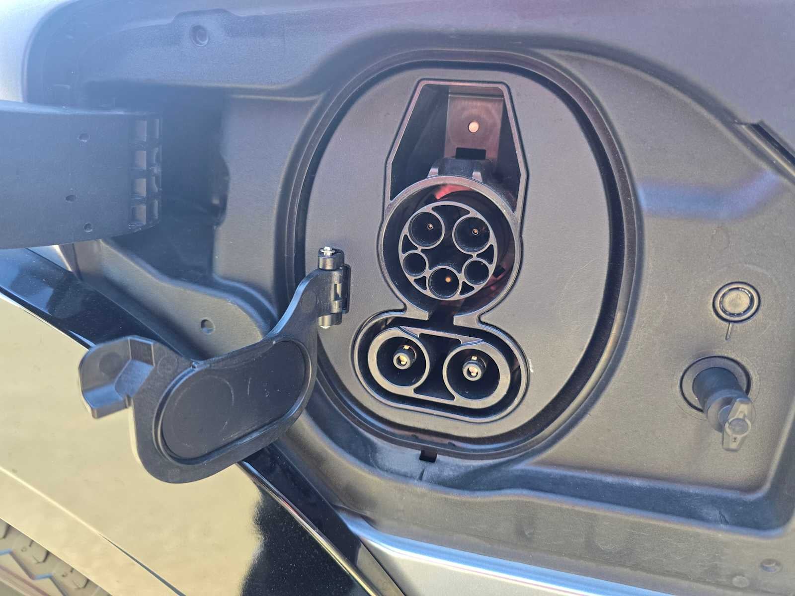 2023 Lexus RZ 450e AWD LUXURY