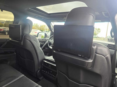 2022 Lexus LX 600 Luxury