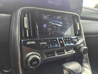 2022 Lexus LX 600 Luxury