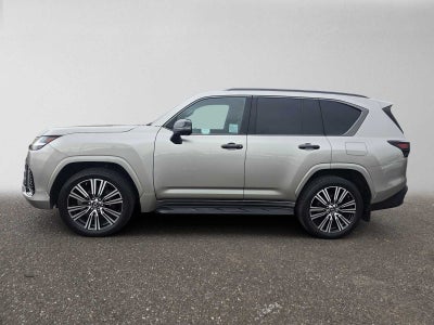 2022 Lexus LX 600 Luxury