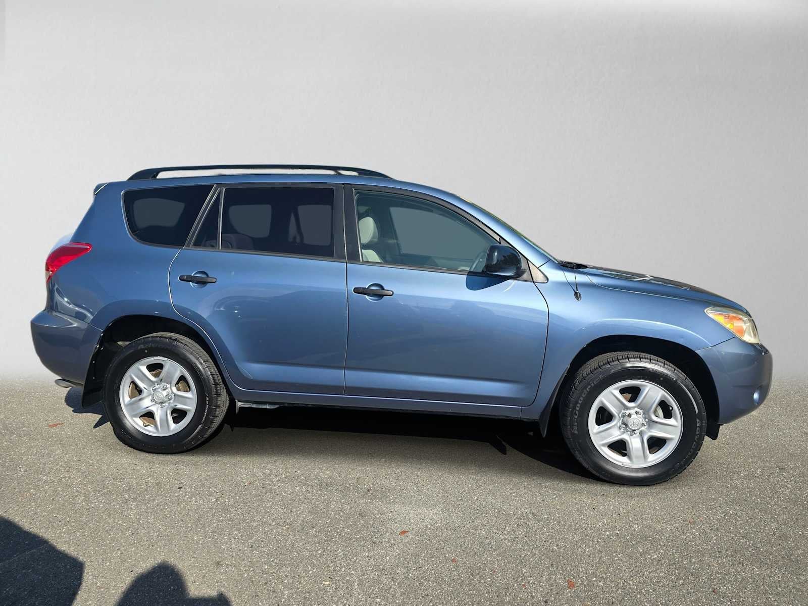 2008 Toyota RAV4 FWD 4dr 4-cyl 4-Spd AT (Natl)