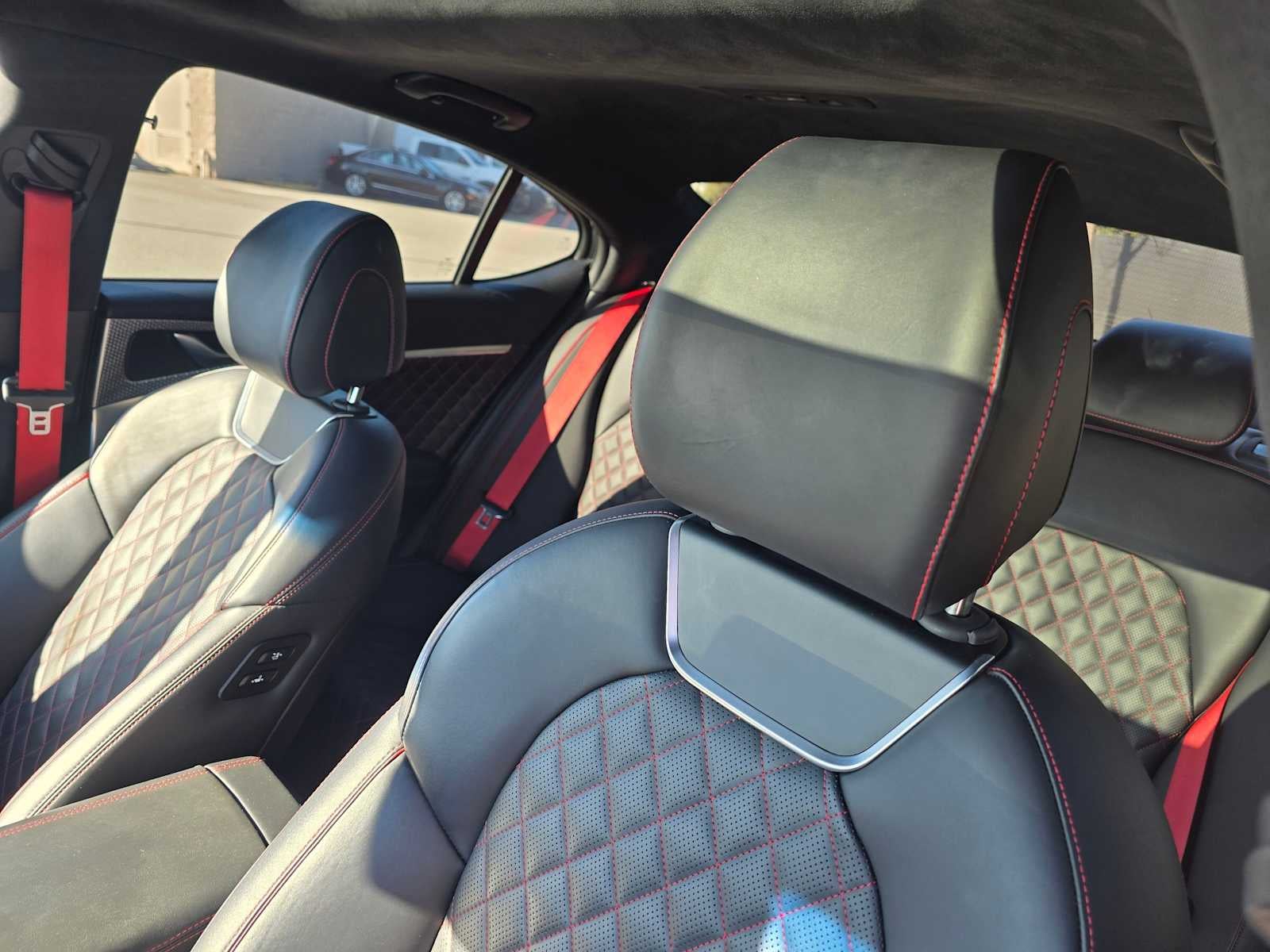 2023 Genesis G70 3.3T