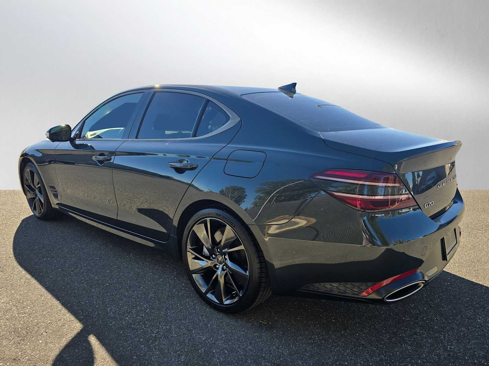 2023 Genesis G70 3.3T