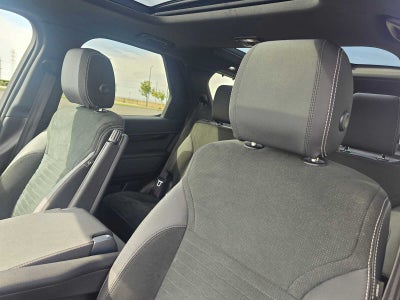 2023 Land Rover Discovery S R-Dynamic