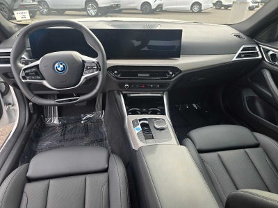 2025 BMW i4 xDrive40 xDrive40