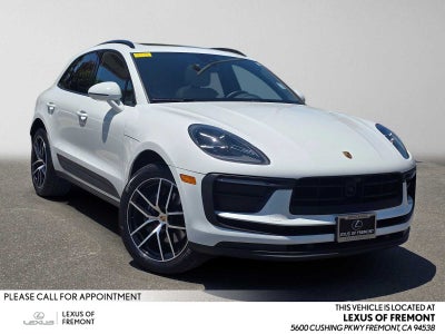 2025 Porsche Macan T
