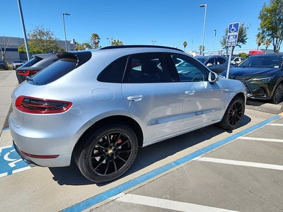 2015 Porsche Macan Turbo