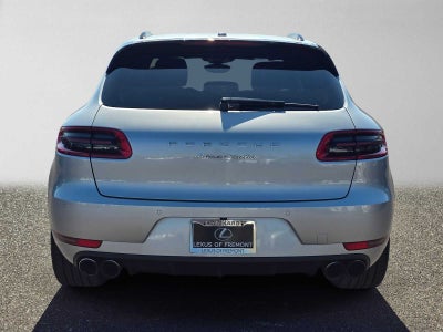 2015 Porsche Macan Turbo