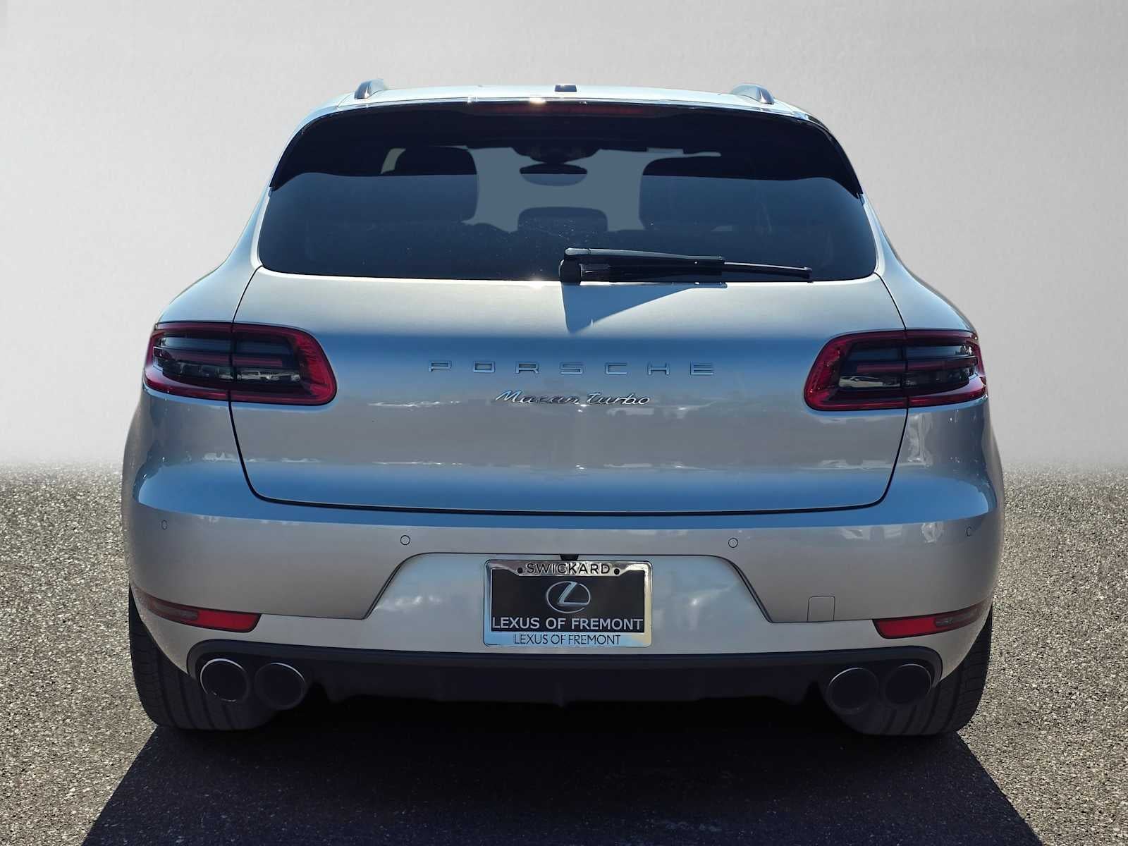 2015 Porsche Macan Turbo