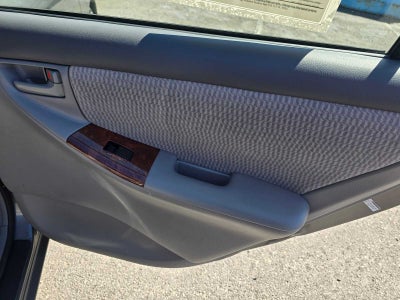 2006 Toyota Corolla LE