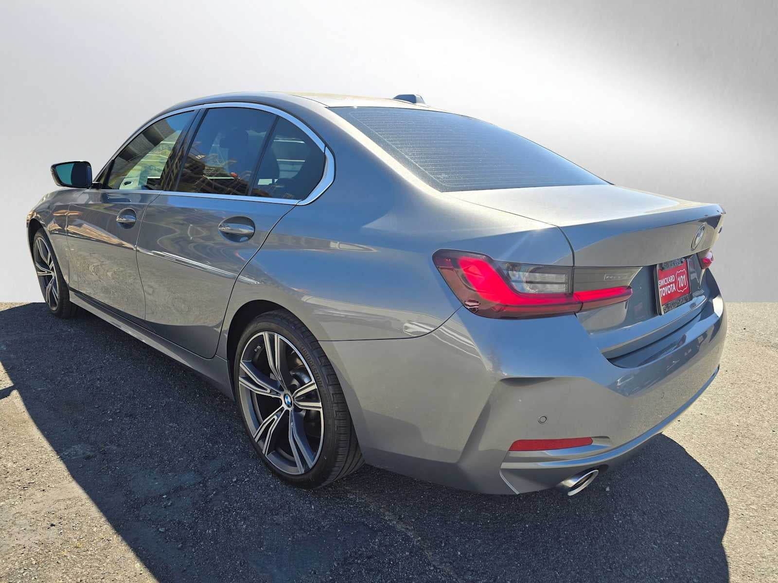 2024 BMW 330i 330i
