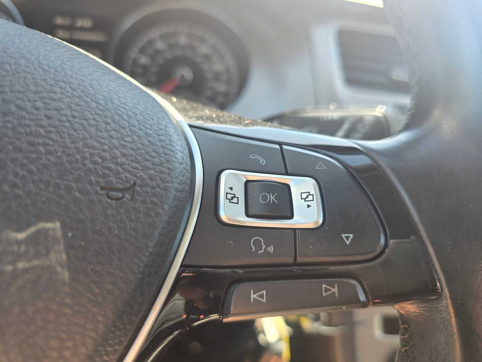 2015 Volkswagen Golf TSI S