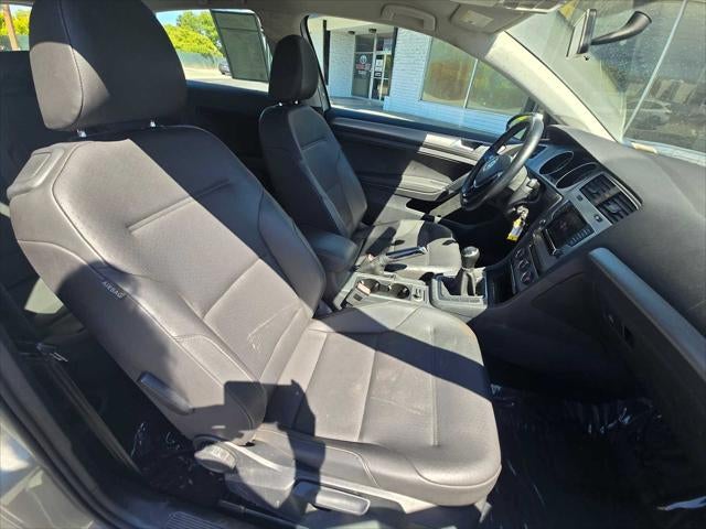 2015 Volkswagen Golf TSI S