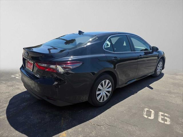 2023 Toyota Camry Hybrid LE