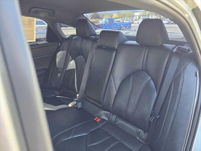 2021 Toyota Avalon Hybrid XLE