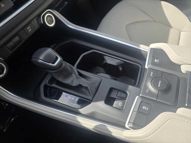 2024 Toyota Grand Highlander Hybrid XLE