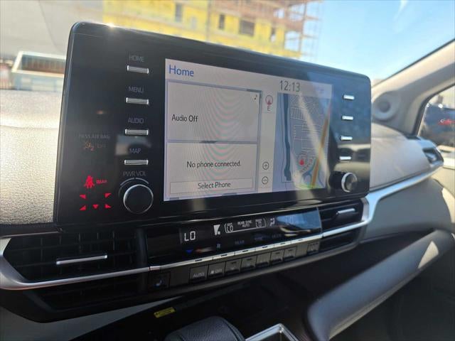 2023 Toyota Sienna XLE