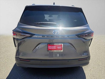 2023 Toyota Sienna XLE