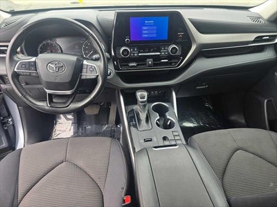 2023 Toyota Highlander LE