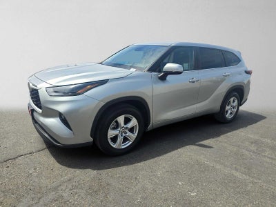 2024 Toyota Highlander LE