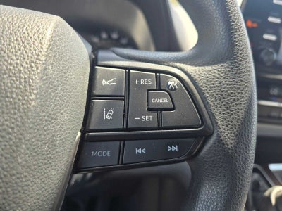 2024 Toyota Sienna LE