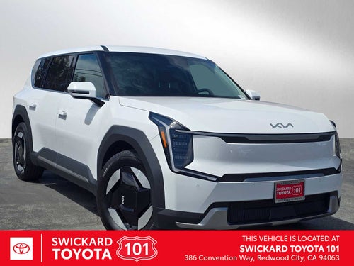 2026 Kia EV9 Light Short Range