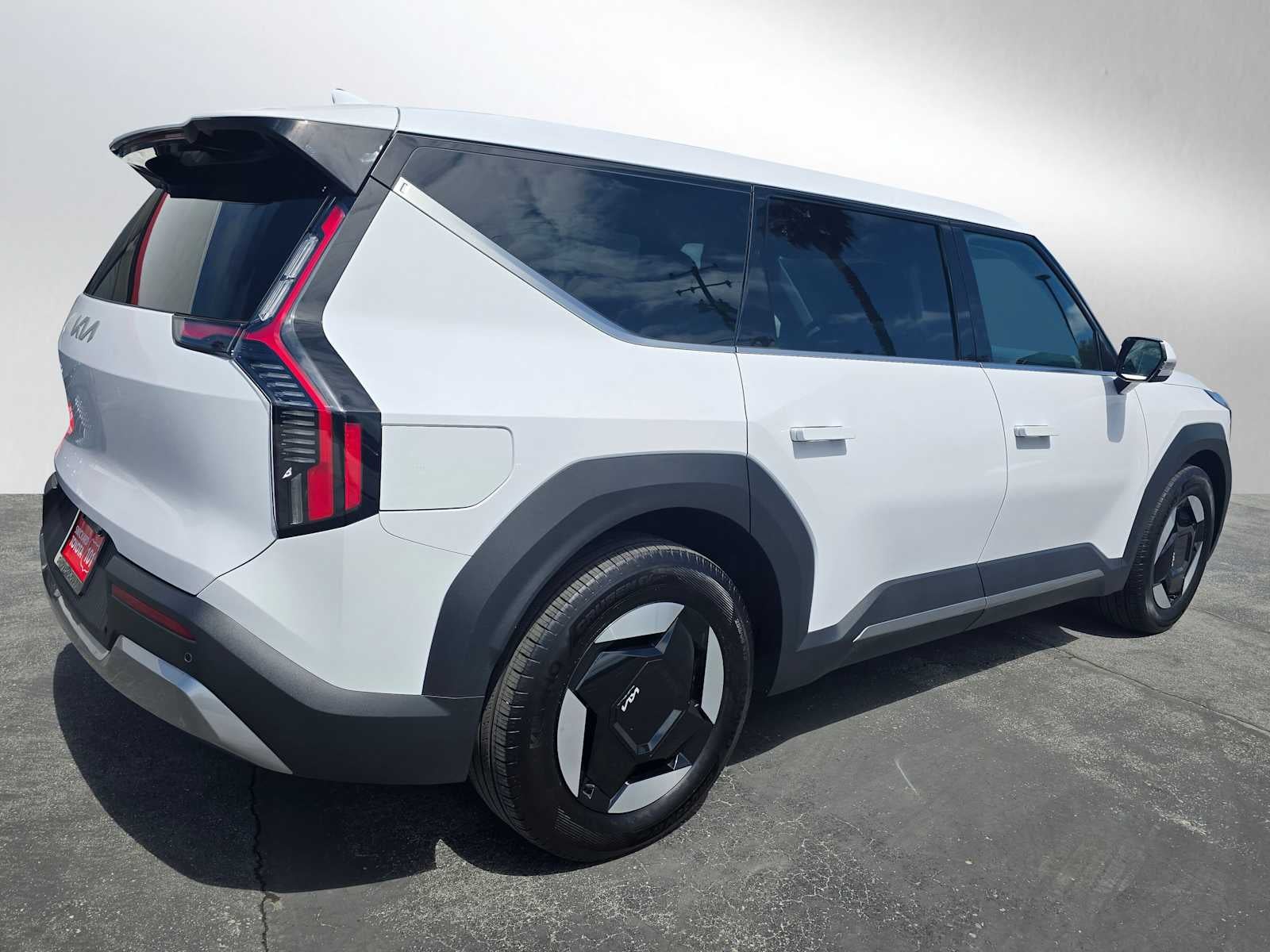 2026 Kia EV9 Light Short Range