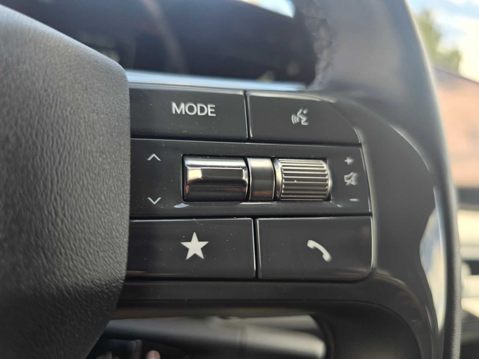 2026 Kia EV9 Light Short Range