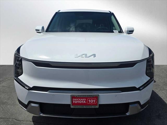 2026 Kia EV9 Light Short Range