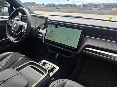 2024 Rivian R1S Adventure
