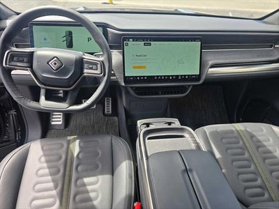 2024 Rivian R1S Adventure