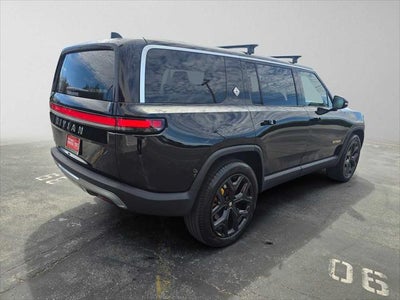 2024 Rivian R1S Adventure