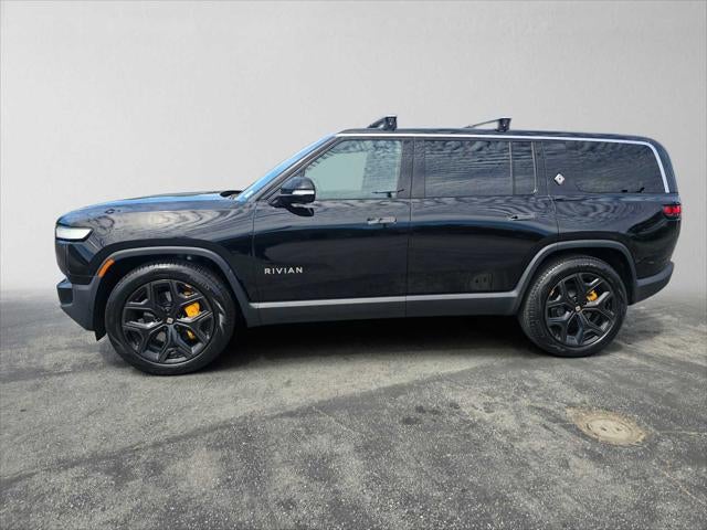 2024 Rivian R1S Adventure